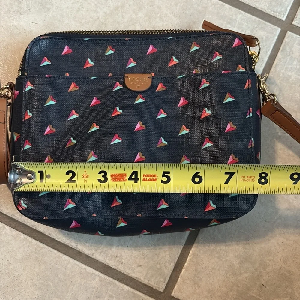 Navy Fossil crossbody purse